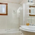 بيت للعطل Casa Dona Lola *