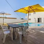 Casa Dona Lola