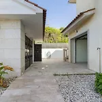 Casa Dona Lola بيت للعطل *