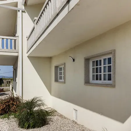 Casa Dona Lola بيت للعطل موليدو