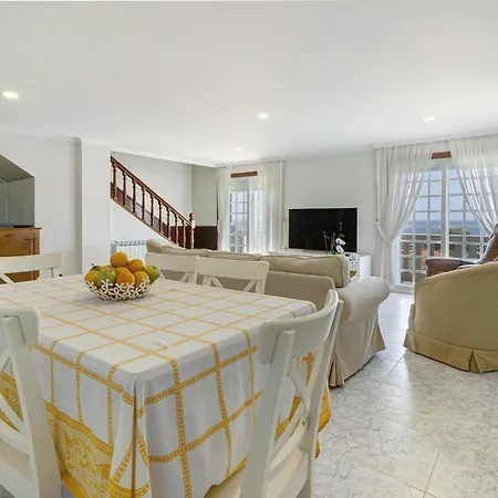 بيت للعطل Casa Dona Lola *